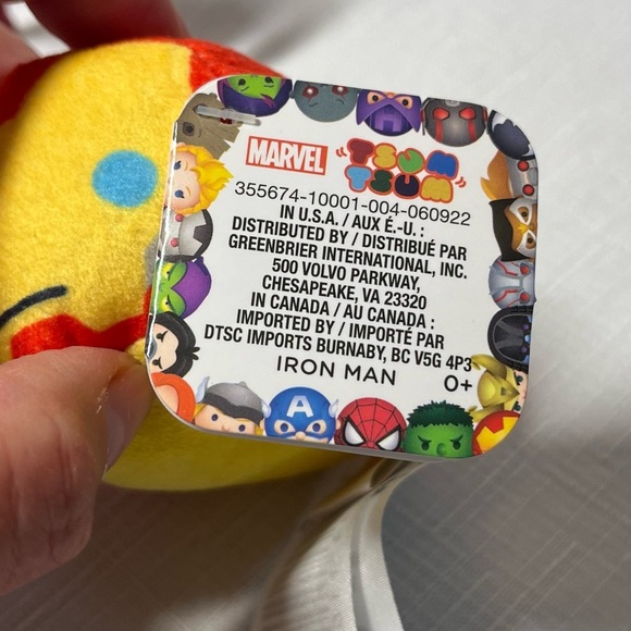 Marvel collection including Lootcrate pin, Funko Guardians Star-Lord, deadpool - Picture 7 of 8